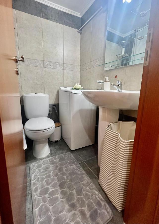 Elegant Downtown Retreat Apartment Kalamata Exterior photo